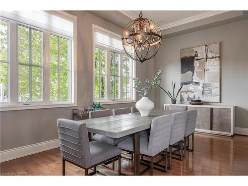 131 Brock Street, Oakville, ON - Indoor Photo Showing Dining Room