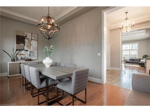 131 Brock Street, Oakville, ON - Indoor Photo Showing Dining Room