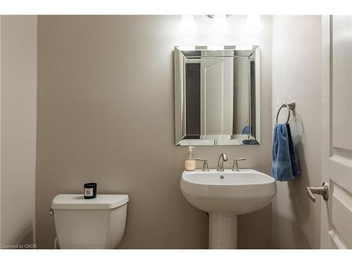 131 Brock Street, Oakville, ON - Indoor Photo Showing Bathroom