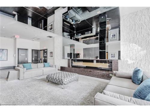 1603-55 Speers Road, Oakville, ON - Indoor