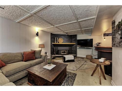 99 Mcbay Road, Brantford, ON - Indoor Photo Showing Living Room With Fireplace