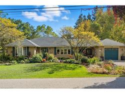 136 Hillcrest Avenue  Hamilton, ON L9H 4X8