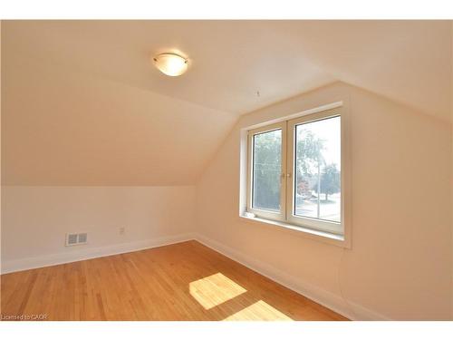 238 Lowther Street N, Cambridge, ON 