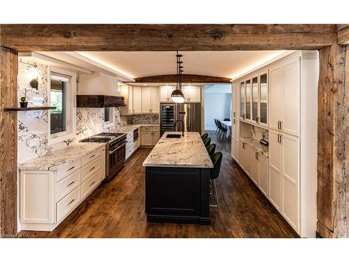 2019 Dundas Street, Burlington, ON - Indoor Photo Showing Kitchen