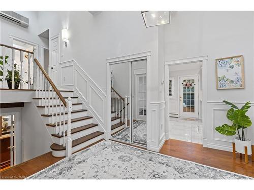 1566 Ewald Road, Mississauga, ON - Indoor Photo Showing Other Room