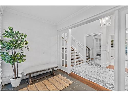 1566 Ewald Road, Mississauga, ON - Indoor Photo Showing Other Room