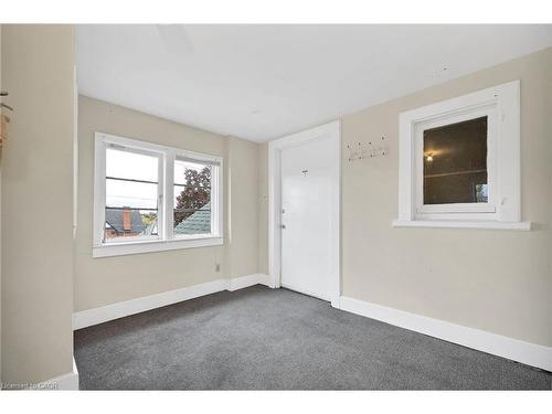 59 Regina Street N, Waterloo, ON 