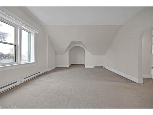 59 Regina Street N, Waterloo, ON 