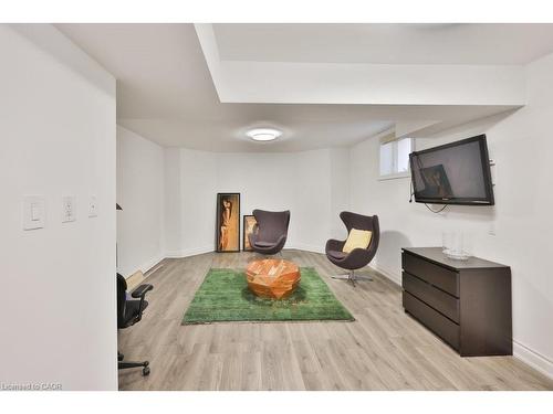 880 6Th Street, Mississauga, ON - Indoor