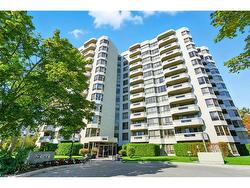 208-1201 North Shore Boulevard E Burlington, ON L7S 1Z5