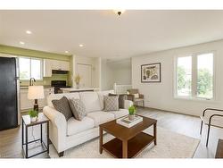 MAIN-38 Mayfair Drive  Welland, ON L3C 7A2