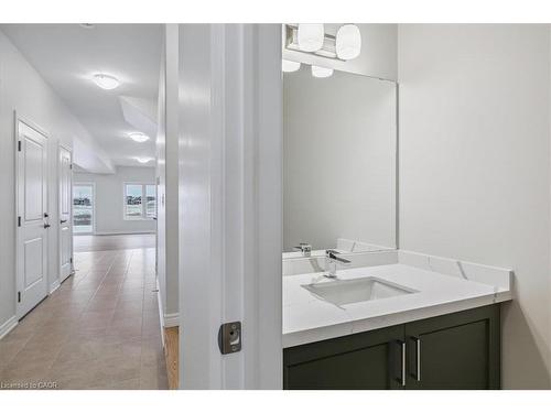 85 Elvira Way, Thorold, ON - Indoor