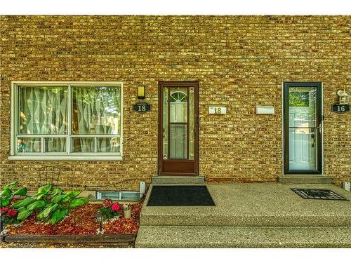 18 Riverdale Drive, Hamilton, ON - Outdoor