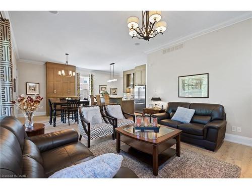52 Garrison Village Drive, Niagara-On-The-Lake, ON - Indoor Photo Showing Living Room