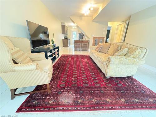 81 Young Street, Hamilton, ON - Indoor