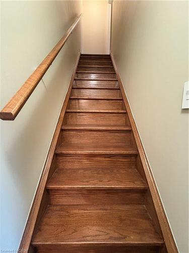 81 Young Street, Hamilton, ON - Indoor Photo Showing Other Room