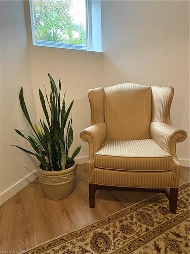 81 Young Street, Hamilton, ON - Indoor