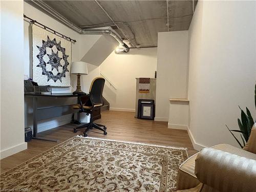 81 Young Street, Hamilton, ON - Indoor