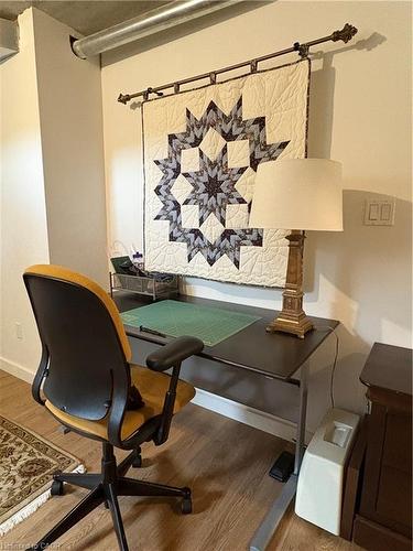 81 Young Street, Hamilton, ON - Indoor Photo Showing Office