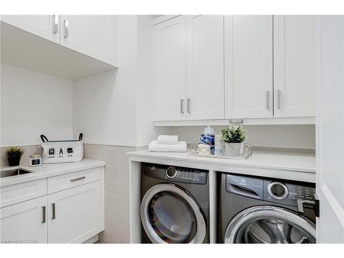 126 Mcgregor Crescent, Ancaster, ON - Indoor Photo Showing Laundry Room