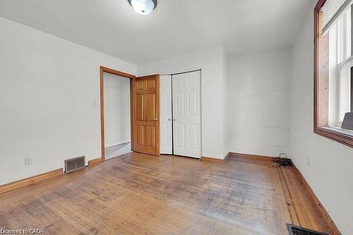 88 Grant Avenue, Hamilton, ON - Indoor Photo Showing Other Room