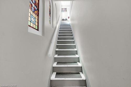 88 Grant Avenue, Hamilton, ON - Indoor Photo Showing Other Room