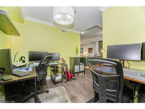 112-5317 Upper Middle Road, Burlington, ON - Indoor Photo Showing Office