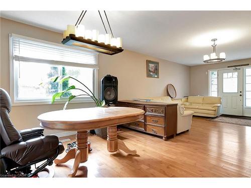 1392 Doon Village Road, Kitchener, ON - Indoor