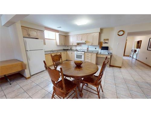 140 Donn Avenue, Hamilton, ON - Indoor