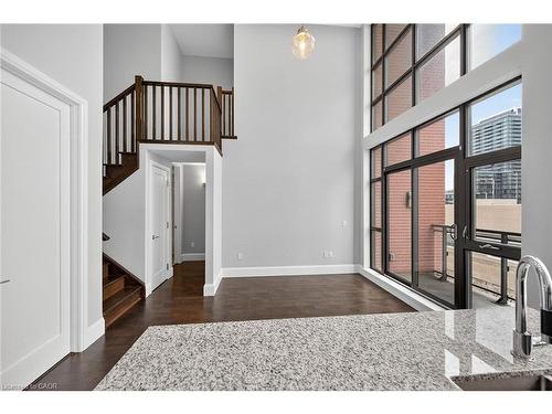 Lph6-112 King Street E, Hamilton, ON - Indoor Photo Showing Other Room