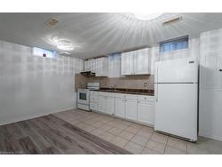 2-30 Richview Drive  Hamilton, ON L9B 2V6