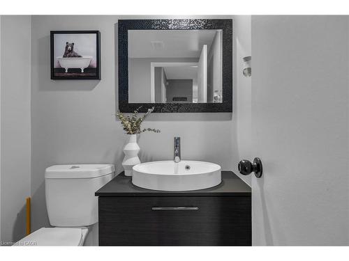 1406-150 Charlton Avenue E, Hamilton, ON - Indoor Photo Showing Bathroom