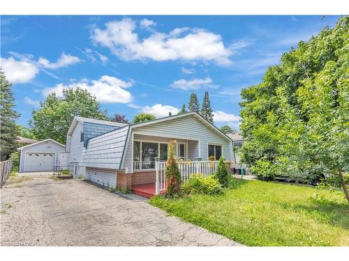 87 Christopher Drive  Waterloo, ON N2J 4J6