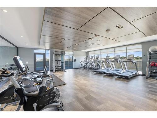 1410-15 Glebe Street, Cambridge, ON - Indoor Photo Showing Gym Room