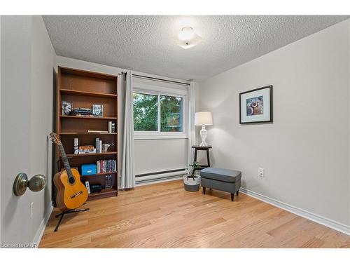 7-1967 Main Street W, Hamilton, ON - Indoor