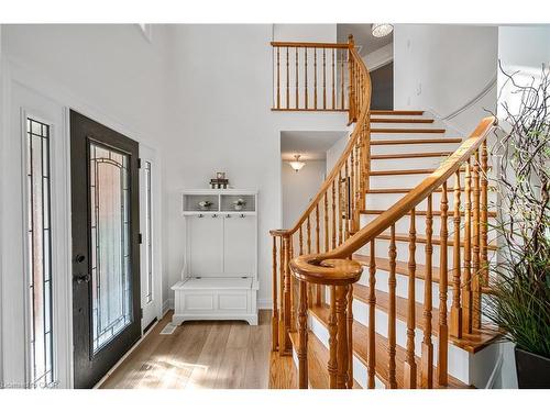 2905 Butler'S Walk, Lincoln, ON - Indoor Photo Showing Other Room