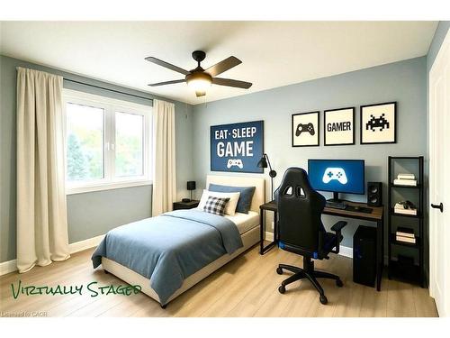 2905 Butler'S Walk, Lincoln, ON - Indoor Photo Showing Bedroom