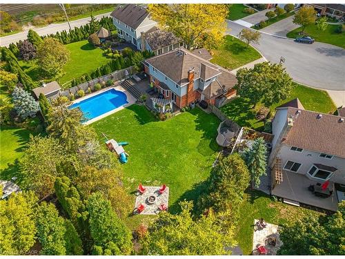 2905 Butler'S Walk, Lincoln, ON - Outdoor With In Ground Pool