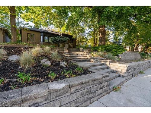 2165 Lakeshore Road, Burlington, ON - Outdoor