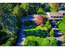 4447 Lakeshore Road  Burlington, ON L7L 1B3