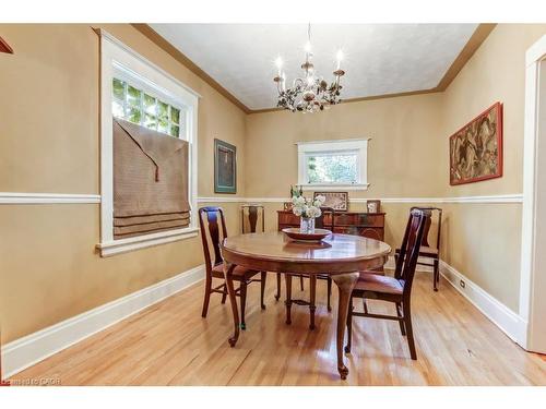 230 Graham Street, Woodstock, ON - Indoor Photo Showing Dining Room