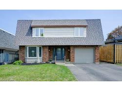 A-8 Roseneath Crescent  Kitchener, ON N2E 1V9