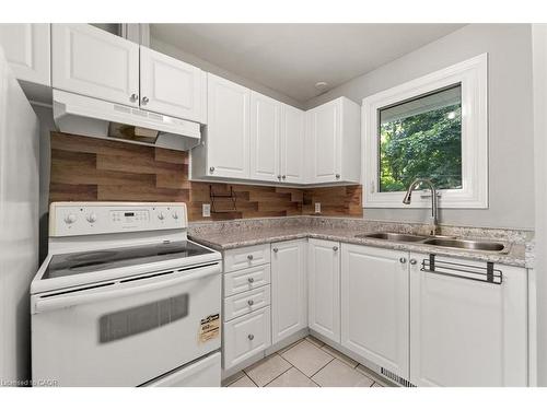 Main-188 St Vincent Street, Barrie, ON - Indoor Photo Showing Kitchen With Double Sink