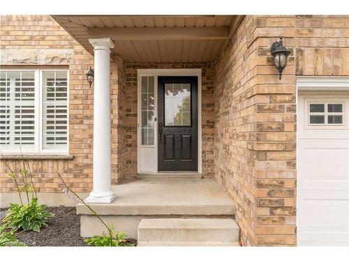 200 Mcmeeken Drive, Cambridge, ON - Outdoor