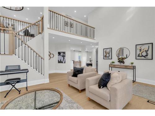 200 Mcmeeken Drive, Cambridge, ON - Indoor