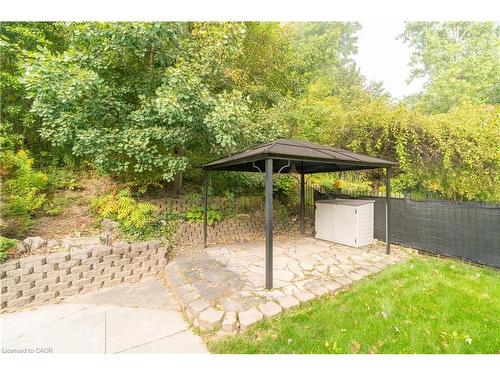 200 Mcmeeken Drive, Cambridge, ON - Outdoor