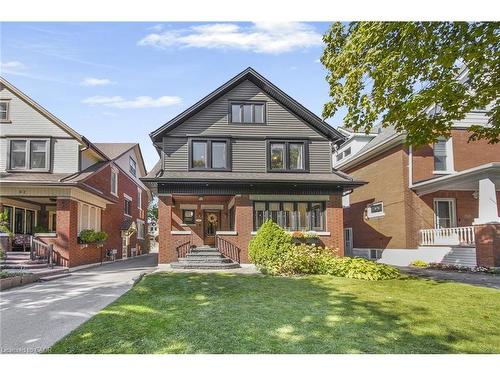 60 Heins Avenue  Kitchener, ON N2G 1Z8