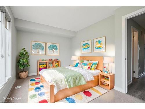 5 Esplanade Lane, Grimsby, ON - Indoor Photo Showing Bedroom