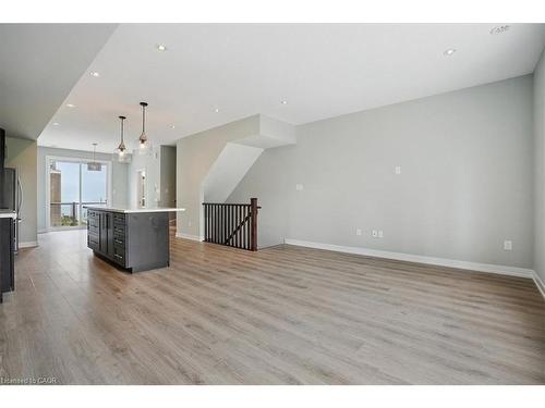 5 Esplanade Lane, Grimsby, ON - Indoor