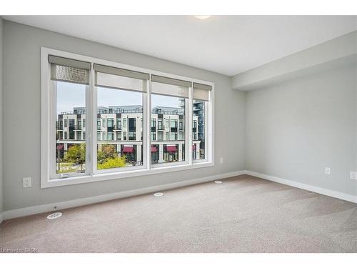 5 Esplanade Lane, Grimsby, ON - Indoor Photo Showing Other Room